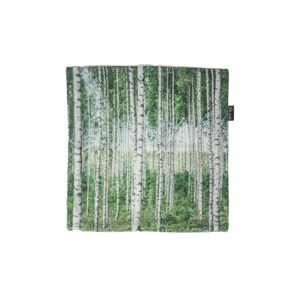 Koristetyynynpäällinen vihreä koivikko